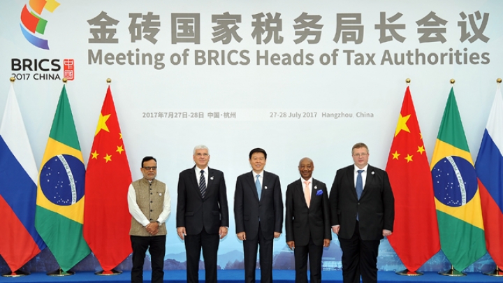 Países do BRICS assinam primeiro memorando de cooperações tributárias